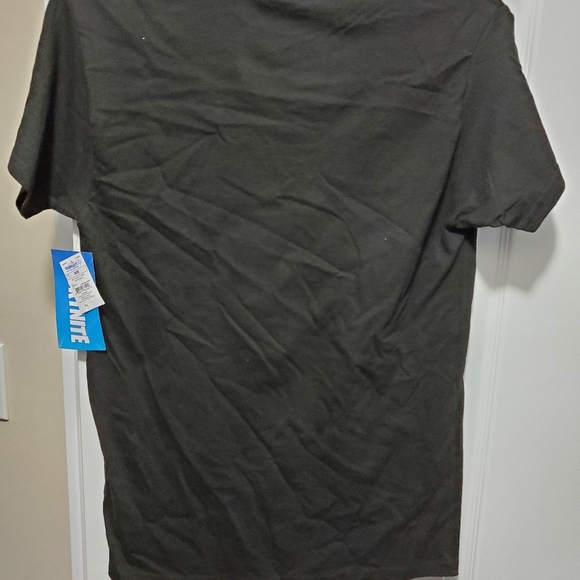Fortnite Shirt - Picture 2 of 4